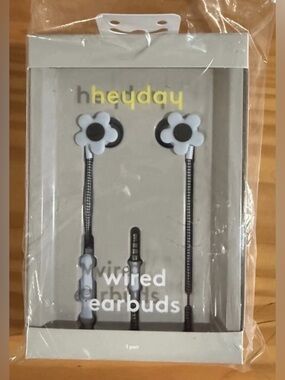 Wired Earbuds - heyday™- Flower -3.5mm Jack, Built-In Microphone, Silicone Cush